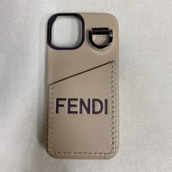 フェンディ ナッパレザー iPhone14/15 ケース コピー 2色