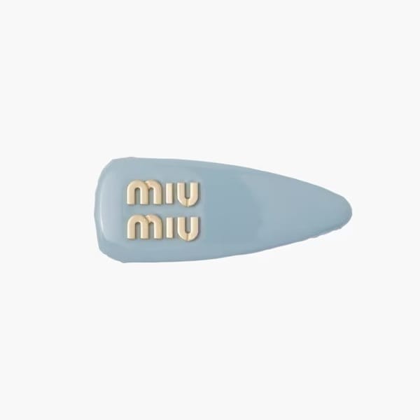 miumiu ヘアピン 偽物 パテントレザー ロゴ ミュウミュウ ヘアクリップ 偽物 全色