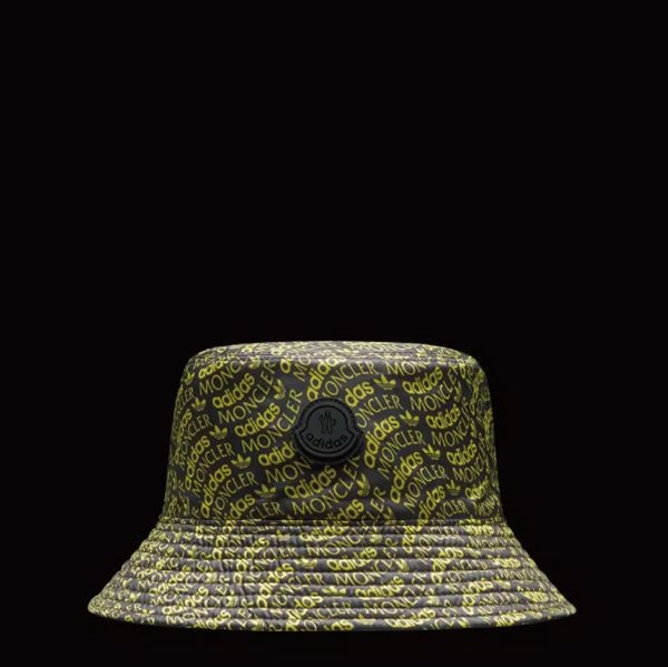 大人気定番☆アディダス× モンクレール コラボ ハット 偽物ORIGINALS REVERSIBLE BUCKET HAT 10093