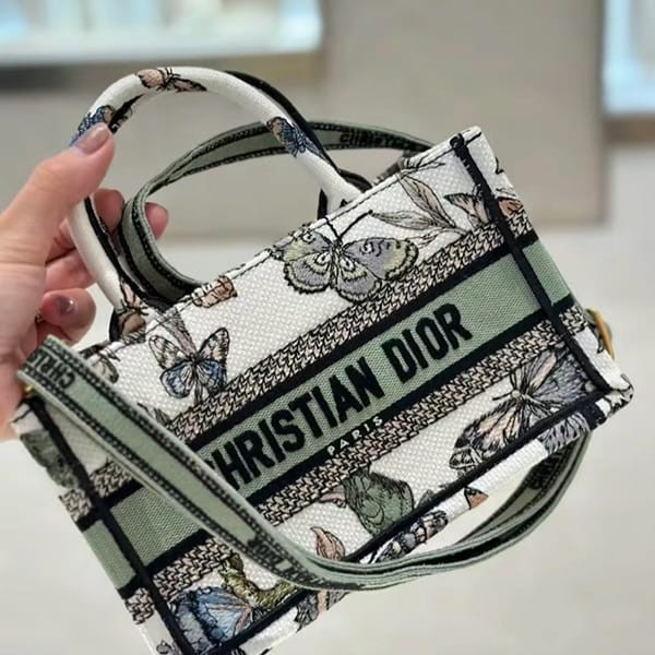 ディオール BOOK TOTE スーパーコピー ミニ ハンドバッグ 2色 S5573CESR_M933