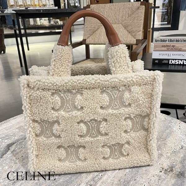 セリーヌ 偽物 ハンドバッグ トリオンフ刺繍入り 199163FK502NT