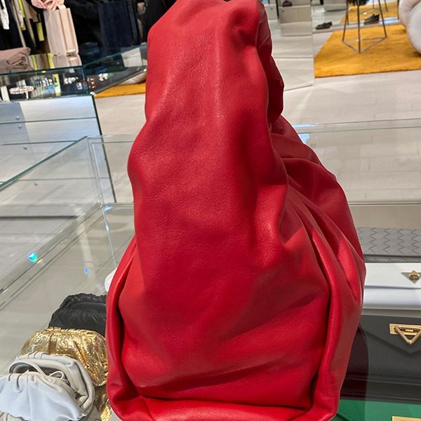 追跡付き発送で安心☆★ボッテガヴェネタ★ザ・ショルダーポーチ 偽物♪小さいサイズbv01261