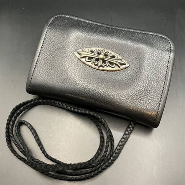 クロムハーツ コノリーレザー 偽物ミニウォレット 財布 フローラルクロス コインケース030823