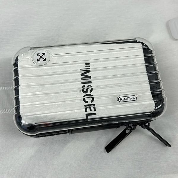 リモワ オフホワイト 偽物Limited Edition Cabin フルセットrw04067