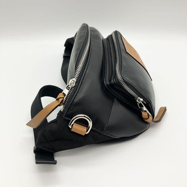 ロエベ 偽物 BUMBAG PUFFY ボディバック スーパーコピー 33573W75