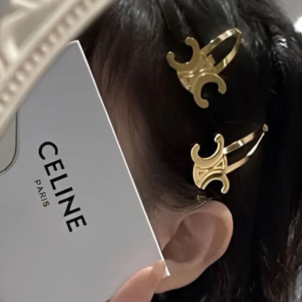 希少人気商品 セリーヌ ヘアピン 偽物 トリンオフヘアクリップピン コピー 46Z656BSL