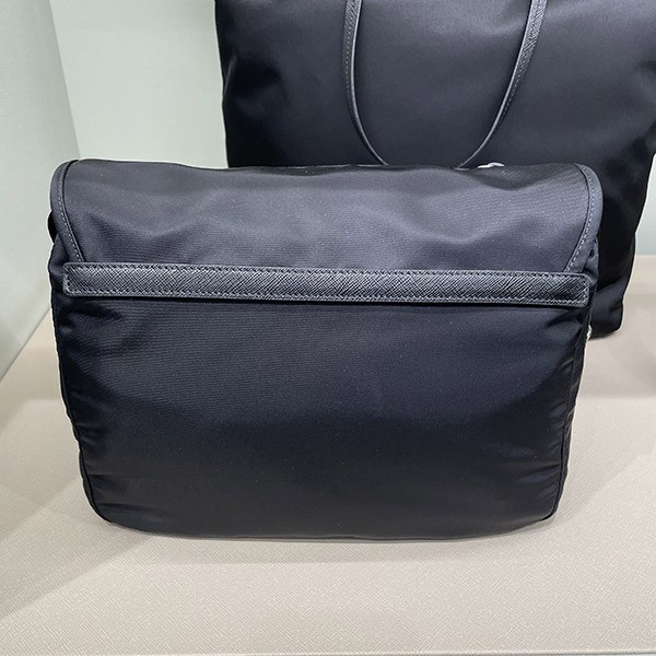 プラダ ナイロンショルダーBAG 偽物 1BD953