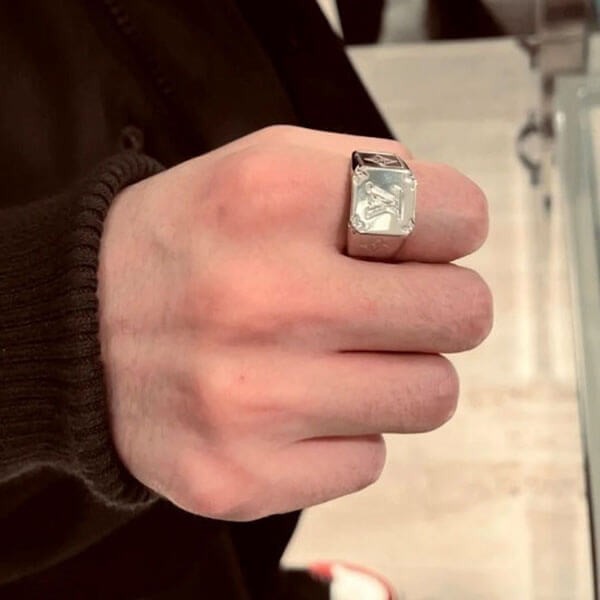 大人気★ルイヴィトン コピー モノグラム RING SIGNET 指輪 M62487