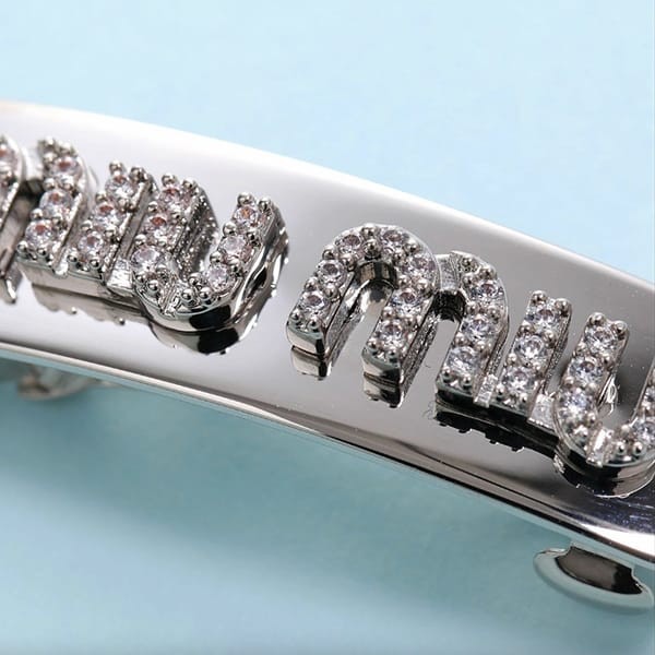 ミュウミュウ 東大門 スーパーコピー クリスタル付メタル ヘアクリップ 5IF118_2DNC_F0OKL