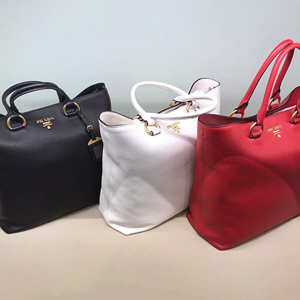 機能性抜群！ プラダ 偽物 上品 2way レザートートバッグ 1BG865