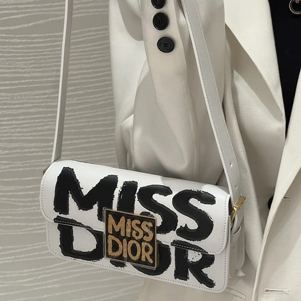 ディオール Miss ディオール フラップバッグ コピー 3色 M2610UZCJ_M911​