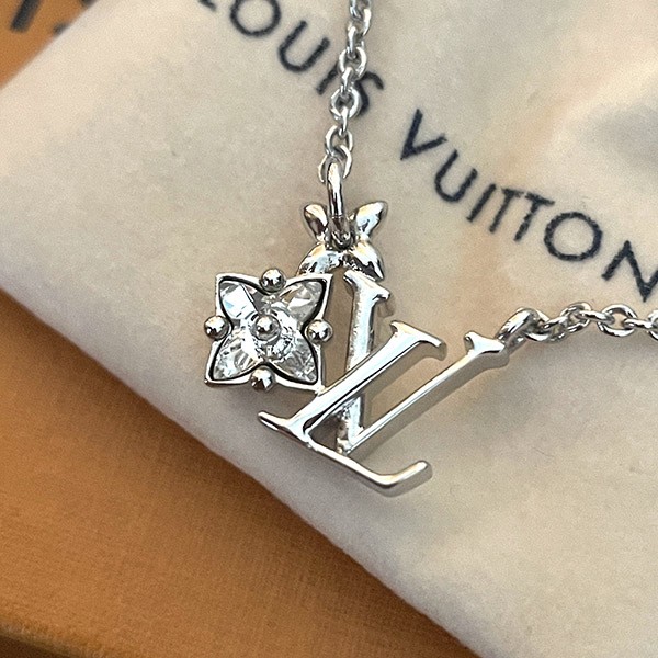 口コミで高評価!ルイヴィトン スーパーコピー ネックレス・ルルグラム m01050