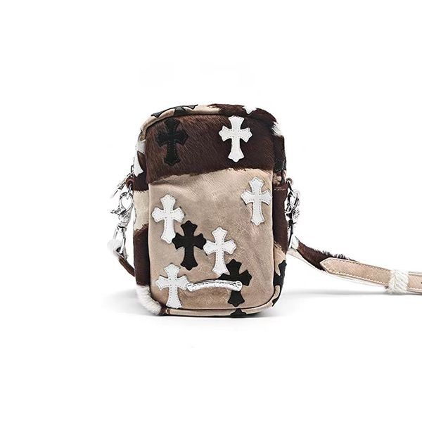 入手困難品!クロムハーツ matty boy 偽物 クロスパッチ ショルダーバッグ ch102319