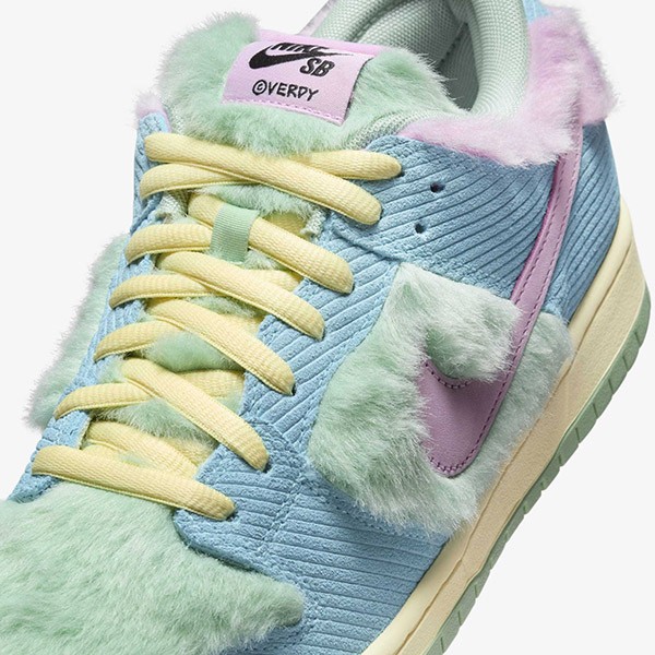 ナイキ x ヴェルディ SB Dunk Low Pro コラボ FN6040-400