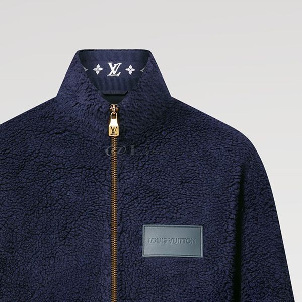 ルイヴィトン lv 重ね着にもおすすめ フリースブルゾン 偽物 1aglxo​
