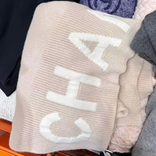 【新作♪ユニセックス】CHANEL カシミヤマフラー シンプルロゴ