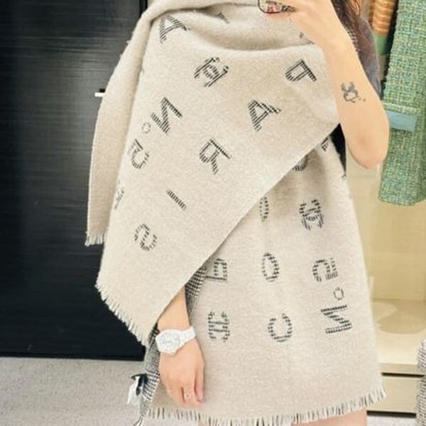 【24B◆寒い日もお洒落に♪】CHANEL CCロゴ ストール マフラー