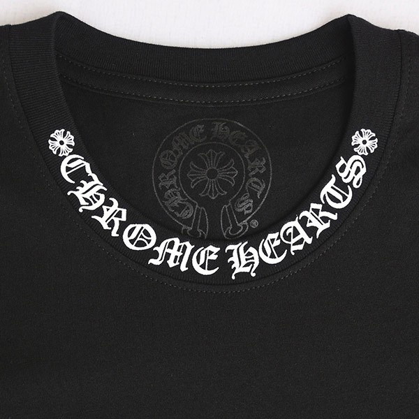 新デザインクロムハーツ ネック ロゴ 半袖 Tシャツ スーパーコピー 2412018