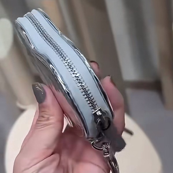 ルイヴィトン ハート ポルト モネクール 偽物 コインケース 小銭入れ M83540