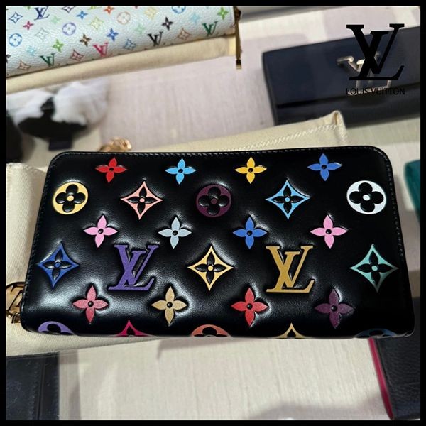 【偽物】ルイヴィトン LV × TM 村上隆 コピー ジッピー・ウォレット 長財布 M14096