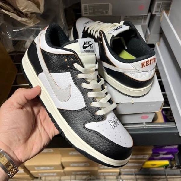 人気話題コラボ!HUF ナイキ コピー SB ダンク Low FD8775-100