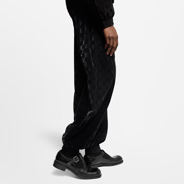 即日配送大人気★ルイヴィトン 偽物 フロックドダミエ テクニカルトラックパンツ 1AHCDQ