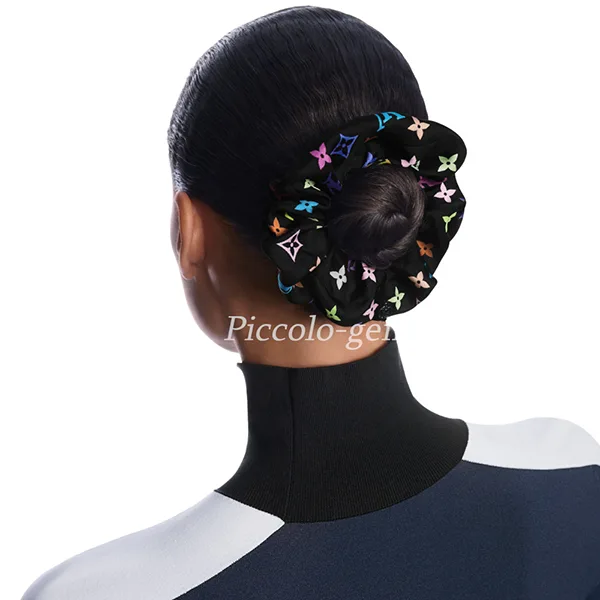 大人気定番☆【限定アイテム♪】ルイヴィトン コピー シュシュ ヘアアクセサリー M96072