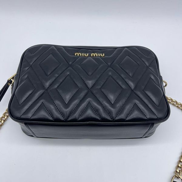 ★ミュウミュウ ショルダーバッグ スーパーコピー miu0215