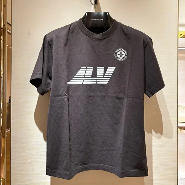注目商品!ルイヴィトン ウォッシュド プリンテッド Tシャツ 1AHCL9