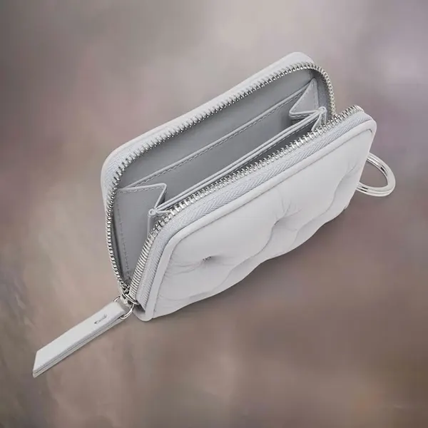 メゾン マルジェラ 偽物 グラム スラム コイン ケース SA1VX0018P6434T8058