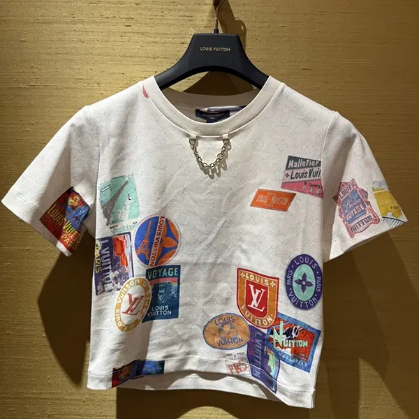 ルイヴィトン クロップトップ Tシャツ コピー 1AHITI