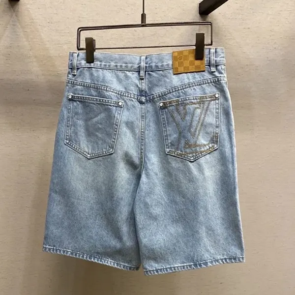 ルイヴィトン 偽物 ハーフ・ショートパンツ 1AGTHV