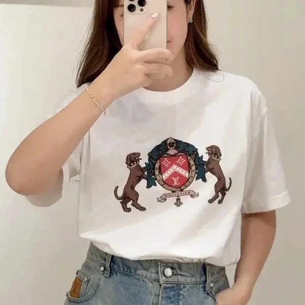 ルイヴィトン エンベリッシュド Tシャツ 1AGJZL