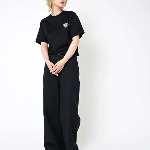 プラダ 三角 ロゴ 半袖 Tシャツ スーパーコピー UJN656