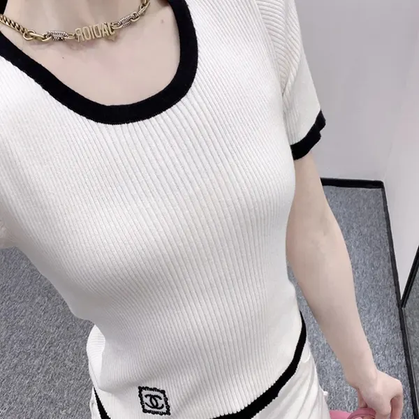 シャネル トップス Tシャツ CCロゴ P79495 K11480 NAEEL
