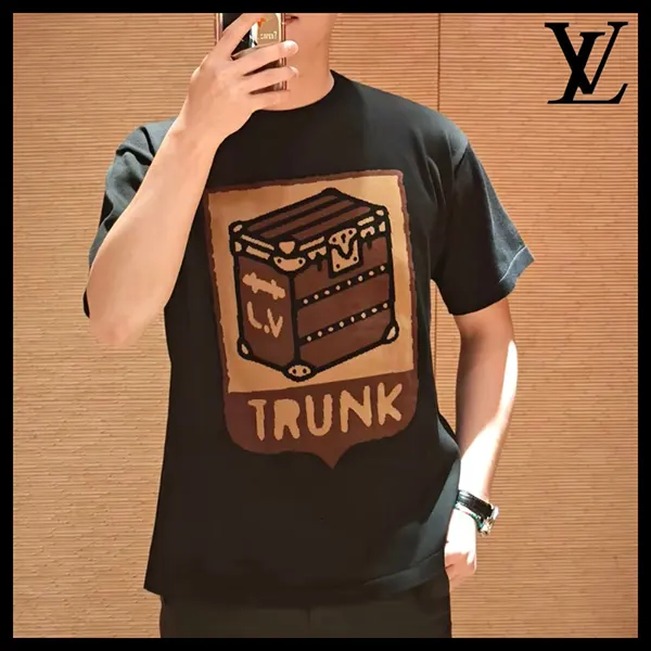 ルイヴィトン グラフィックTシャツ スーパーコピー 1AGHTW