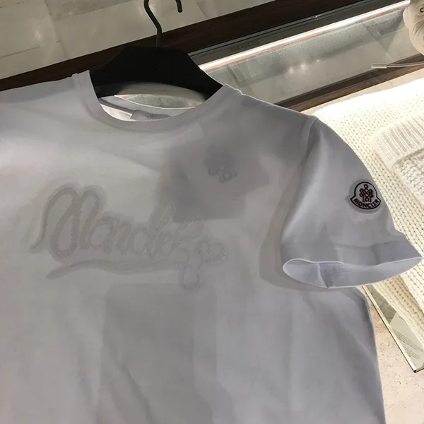 数量限定版！限定生産！【モンクレール】ヘビ年！Tシャツ 激安☆２色 K10938C000