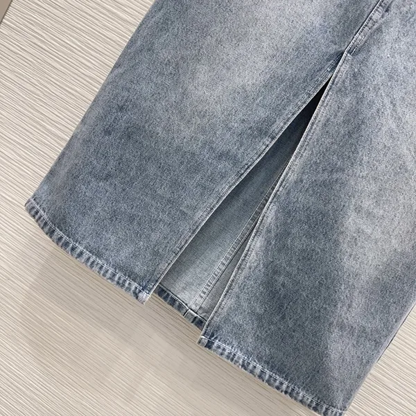 バカンスから普段使いまでココビーチ シャネル デニムスカート 偽物 cc257262