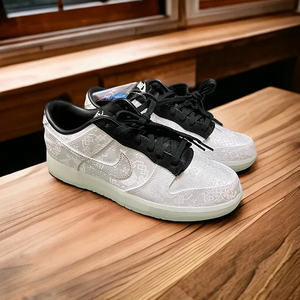 CLOT × Fragment 偽物 ナイキ ダンク Low FN0315-110