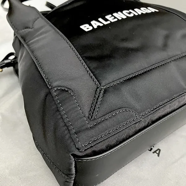 バレンシアガ NAVY CABAS XSサイズ ナイロン トートバッグ 偽物 390346 210K4 1090