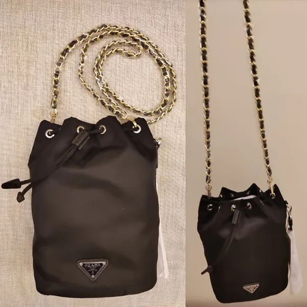 ギフト人気◆プラダ Re-Nylon 巾着 ポーチ ブラック スーパーコピー 1NE369