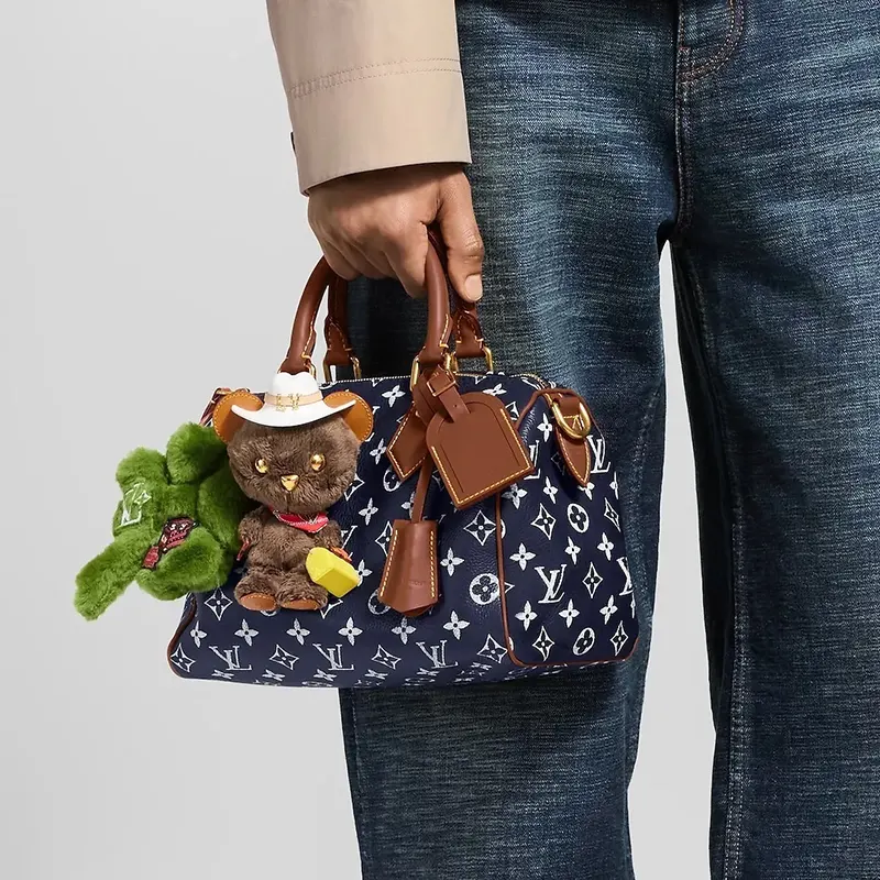 日本人気◆[N級]【可愛い】ルイヴィトン バッグ チャームLV ルイ ベア 並行輸入品 4色 M03176