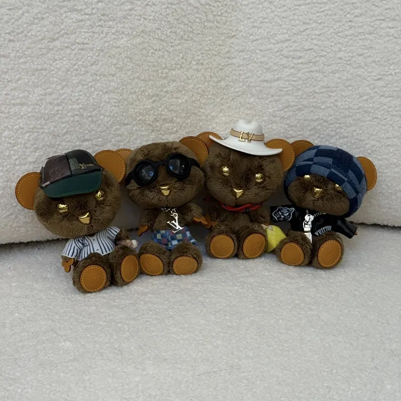 日本人気◆[N級]【可愛い】ルイヴィトン バッグ チャームLV ルイ ベア 並行輸入品 4色 M03176