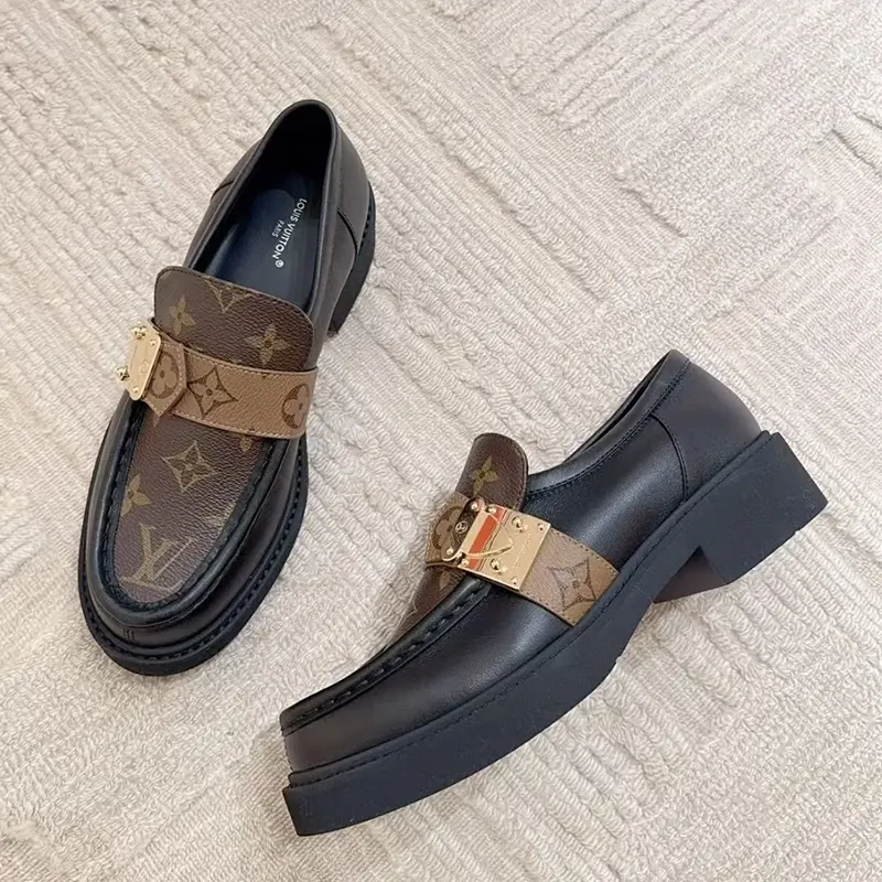 ルイヴィトン ローファー モノグラム レプリカ 1AIBZD