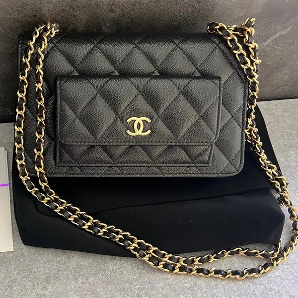 人気商品★人気 シャネル チェーンウォレット 偽物 キャビア ショルダー バッグ AP3464 B13649 94305