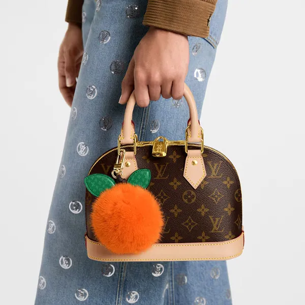 【小物収納可能】ルイヴィトン バッグチャーム 偽物 LV クレモンティン ポーチ M03221