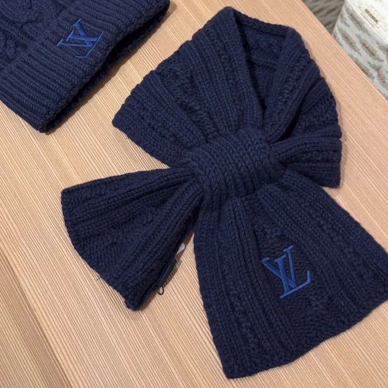ルイヴィトン スーパーコピー ニットマフラー ロゴ刺繍入り 3色 M96754