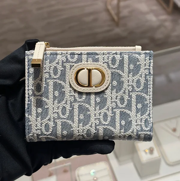[N級品]入手困難品！ディオール 30 偽物 Montaigne Dahlia ウォレット S2197UDFD_M925