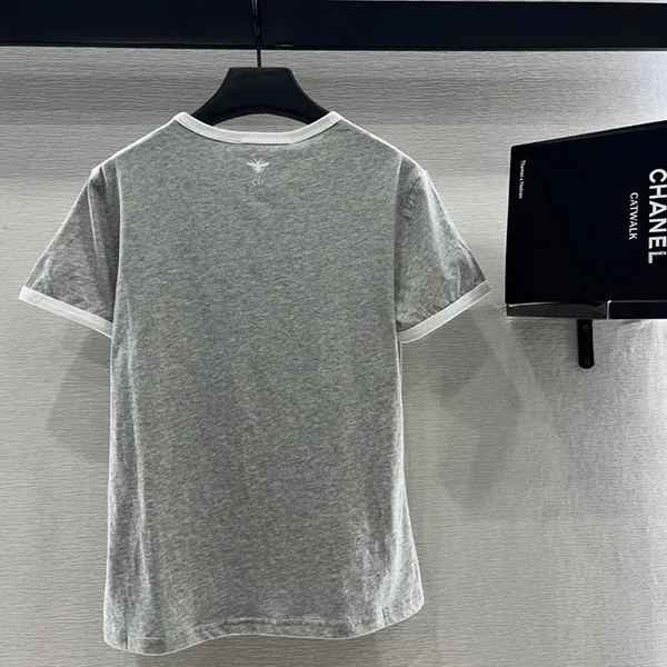 【スーパーコピーN級品】【モダンなクラシックスタイル☆】ディオール Tシャツ 激安 613T07A4275_X8010