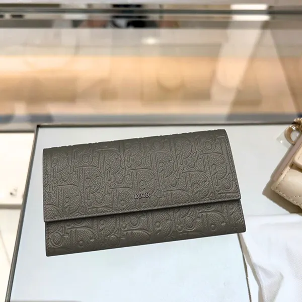 ディオール グラビティ ロゴ エンボス 長財布 2ESBC328FLG